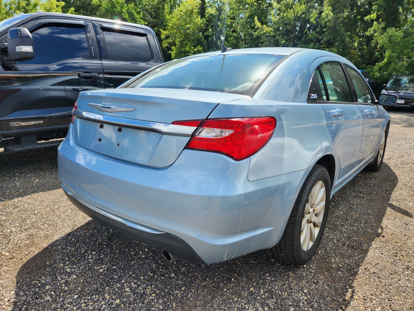 2012 Chrysler 200 Touring photo 3