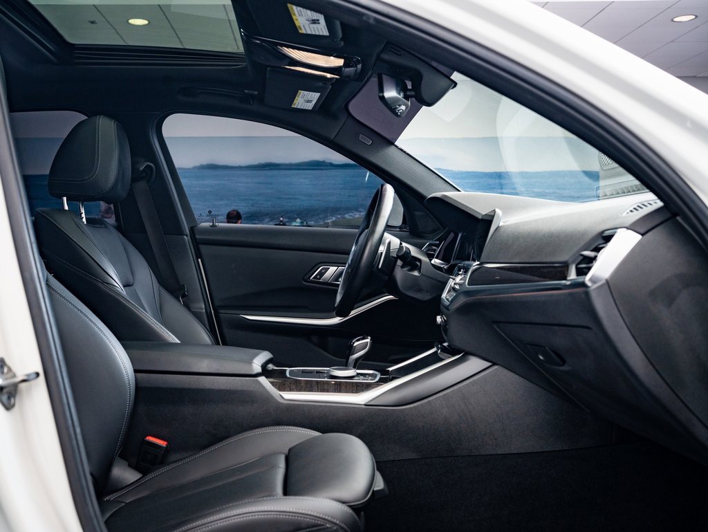 2022 Bmw 330i photo 19