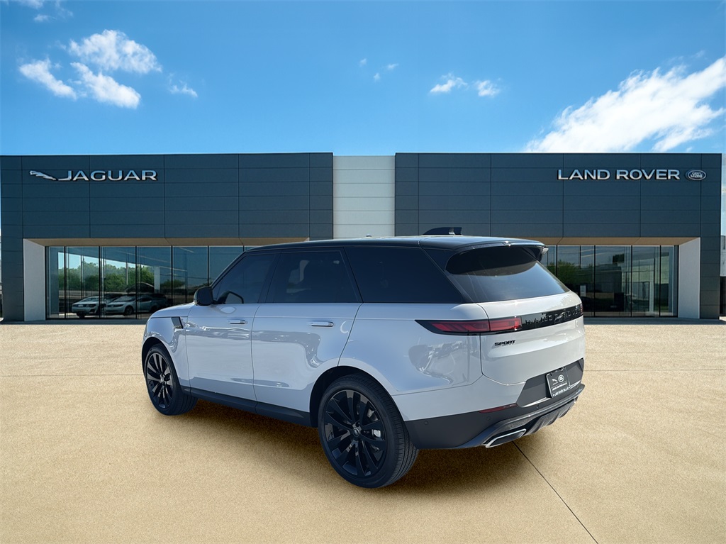 2025 Land Rover Range Rover Sport SE photo 2