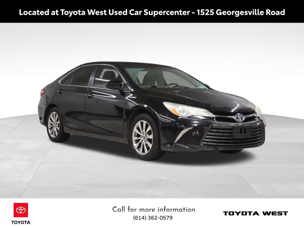 2015 Toyota Camry Hybrid XLE photo 3