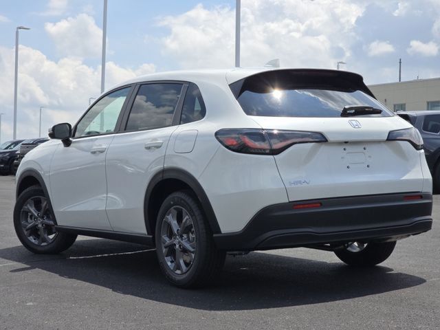2026 Honda HR-V LX photo 5