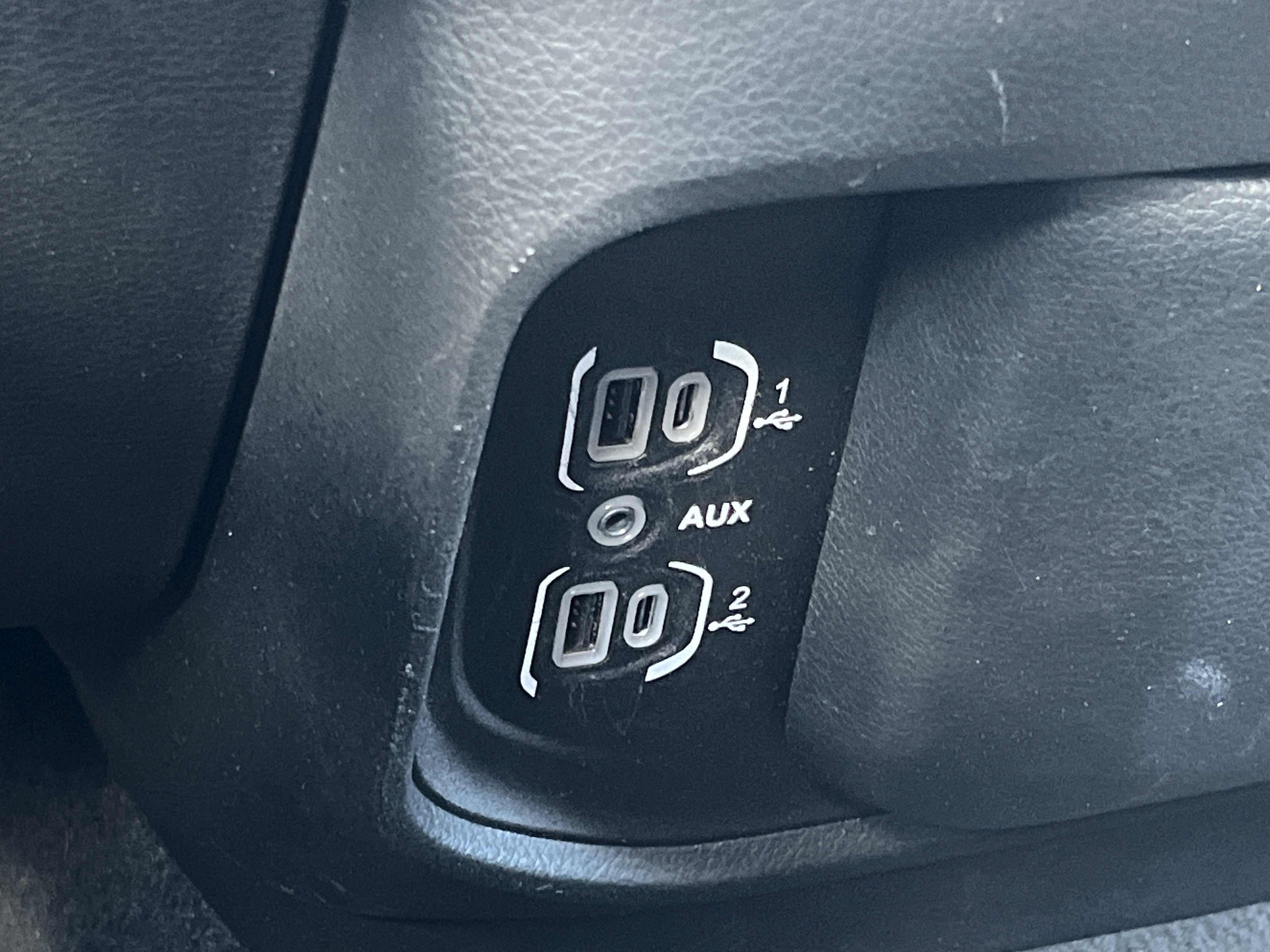 2023 Ram 1500 Big Horn photo 3