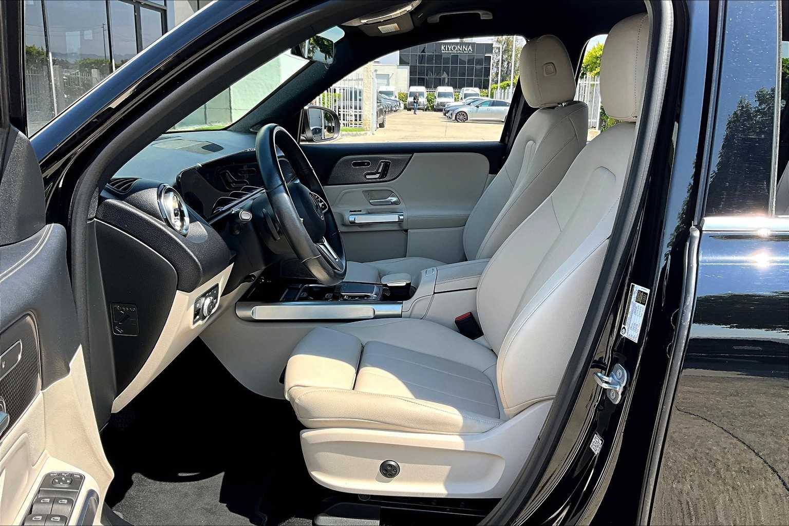 2023 Mercedes Benz EQB photo 7