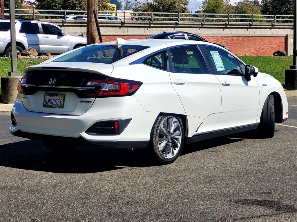 2019 Honda Clarity Plug-In Hybrid photo 2