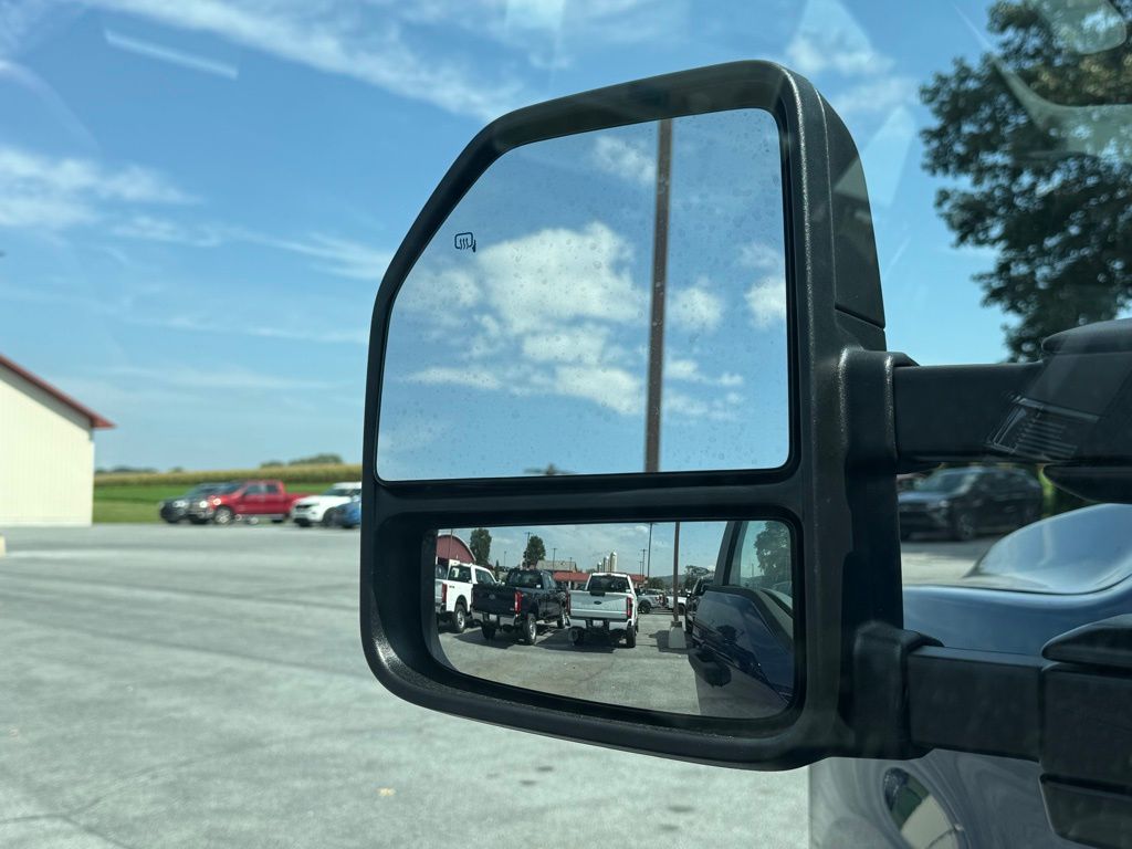2026 Ford F-350 photo 12