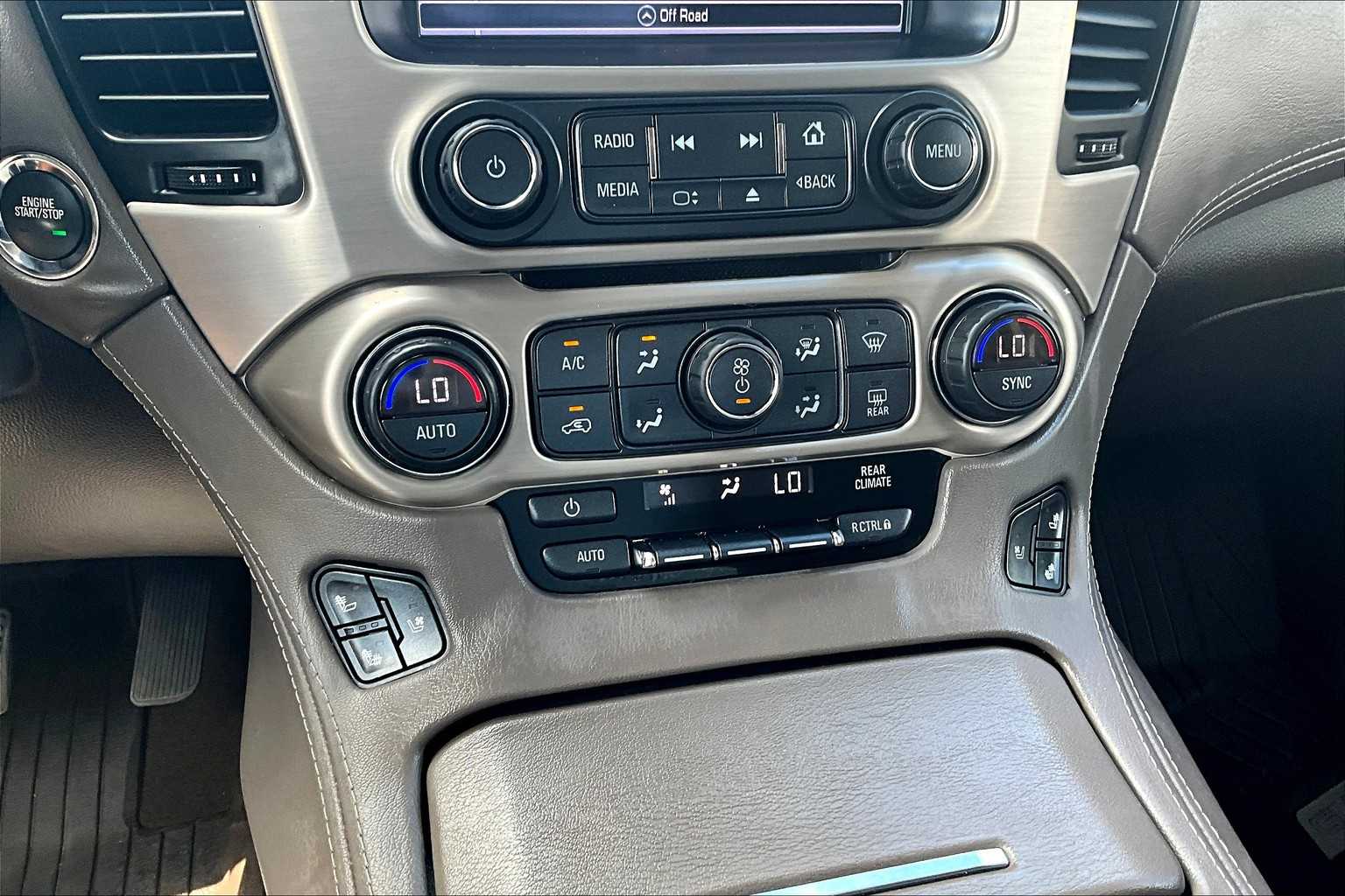 2017 Gmc Yukon Denali photo 31