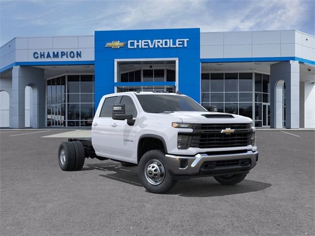2025 Chevrolet Silverado 3500 HD Chassis Cab Work Truck
