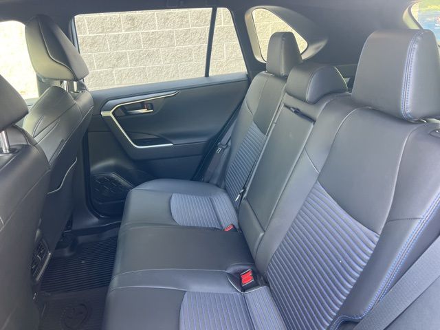 2024 Toyota RAV4 Hybrid XSE photo 23