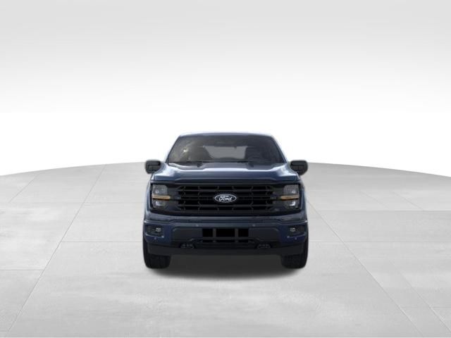 2025 Ford F-150 XLT photo 6