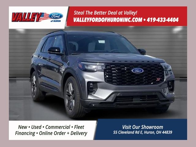 2025 Ford Explorer ST's photo