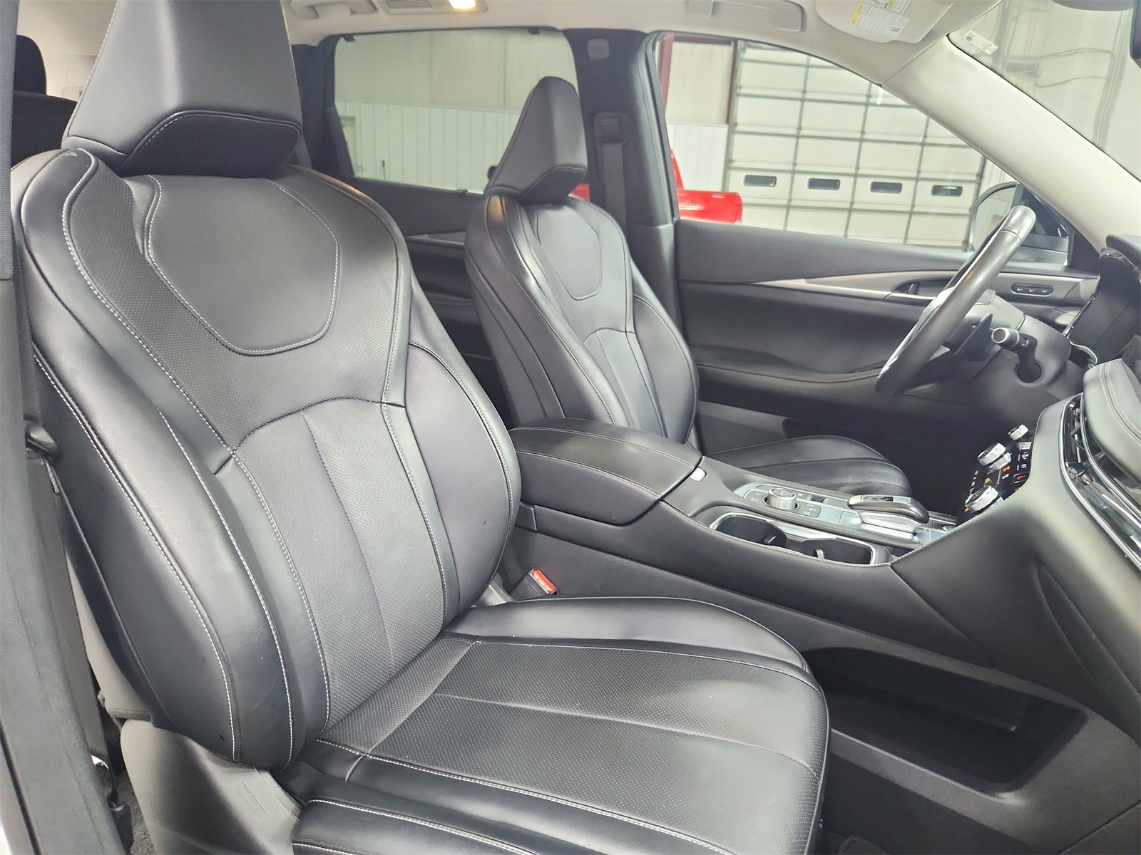 2024 Infiniti QX60 Luxe photo 41