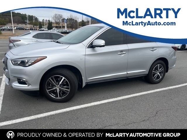 2017 INFINITI QX60 Base