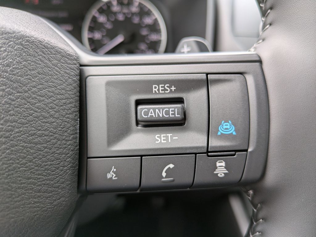 2026 Nissan Rogue SV photo 20