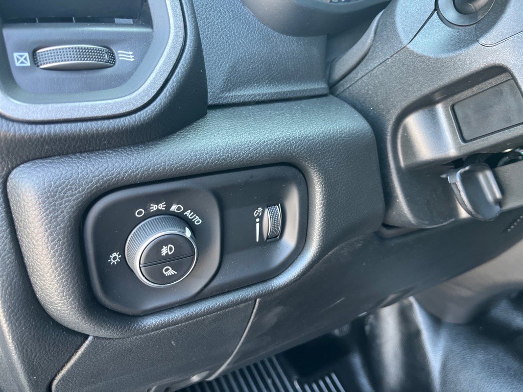 2026 Ram 2500 Tradesman photo 7