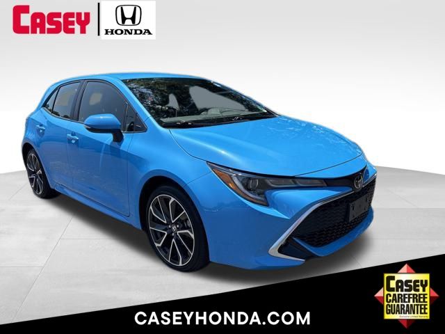 Pre-Owned 2021 Toyota Corolla Hatchback XSE
