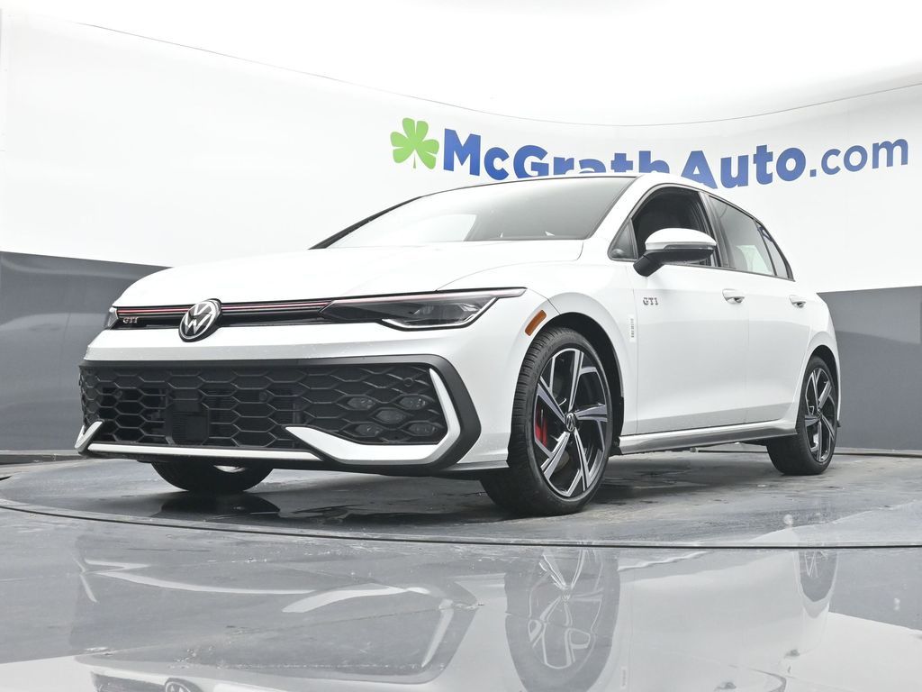 2025 Volkswagen Golf GTI SE photo 3
