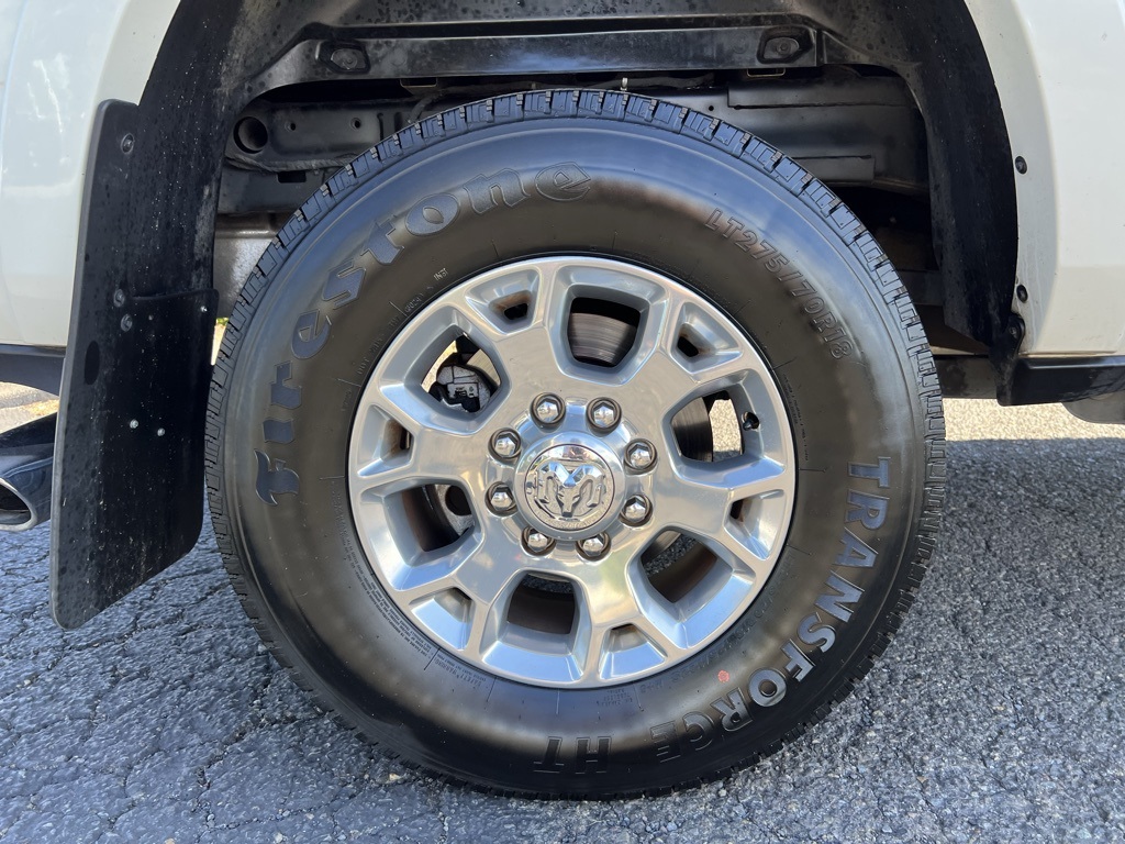 2019 Ram 2500 Laramie photo 8