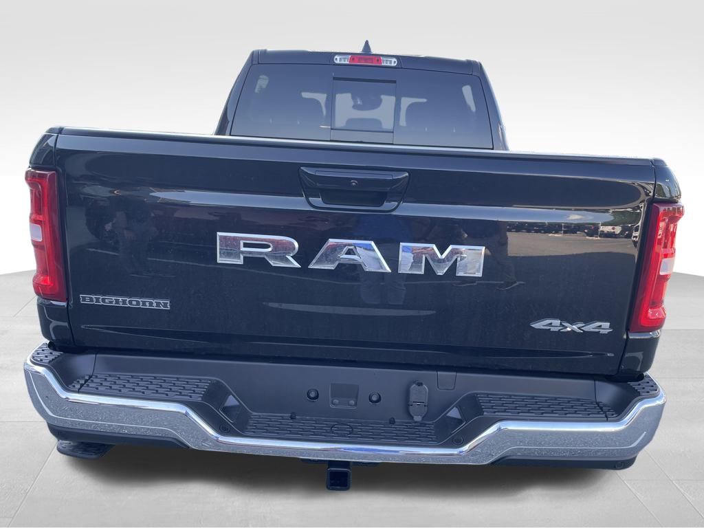 2025 Ram 1500 Big Horn Lone Star photo 3
