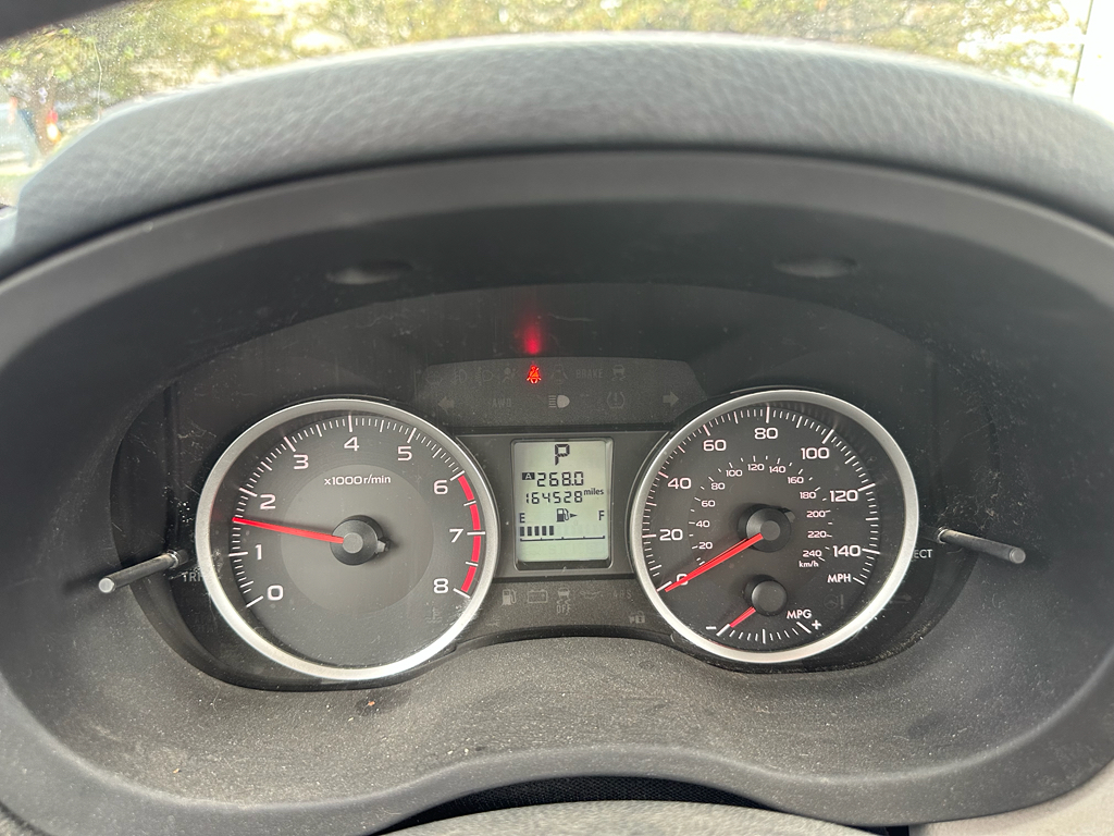 2014 Subaru Forester 2.5i photo 2