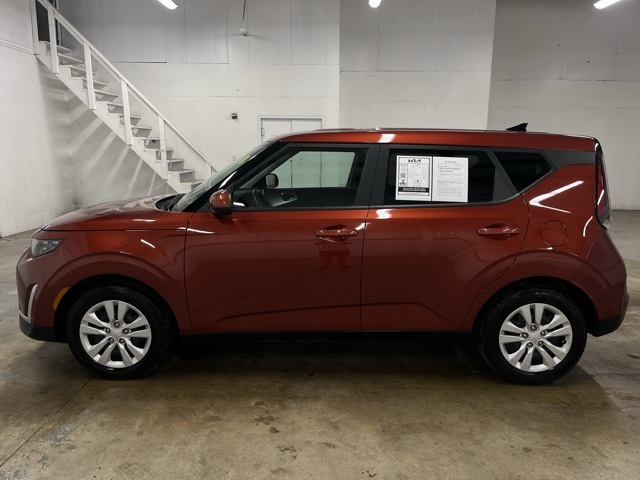 2023 Kia Soul LX photo 4