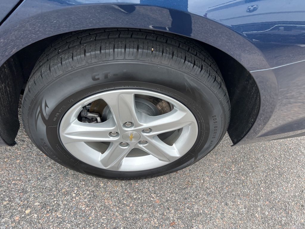 2022 Chevrolet Malibu 1LT photo 29