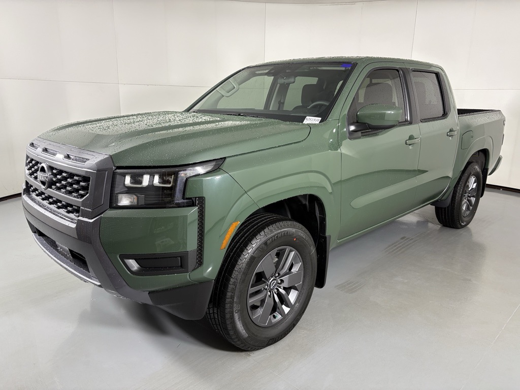 2026 Nissan Frontier SV photo 3