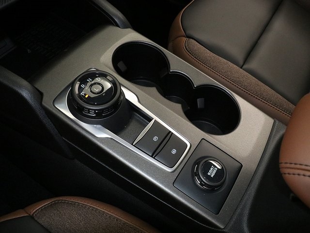 2025 Ford Bronco Sport Outer Banks photo 21