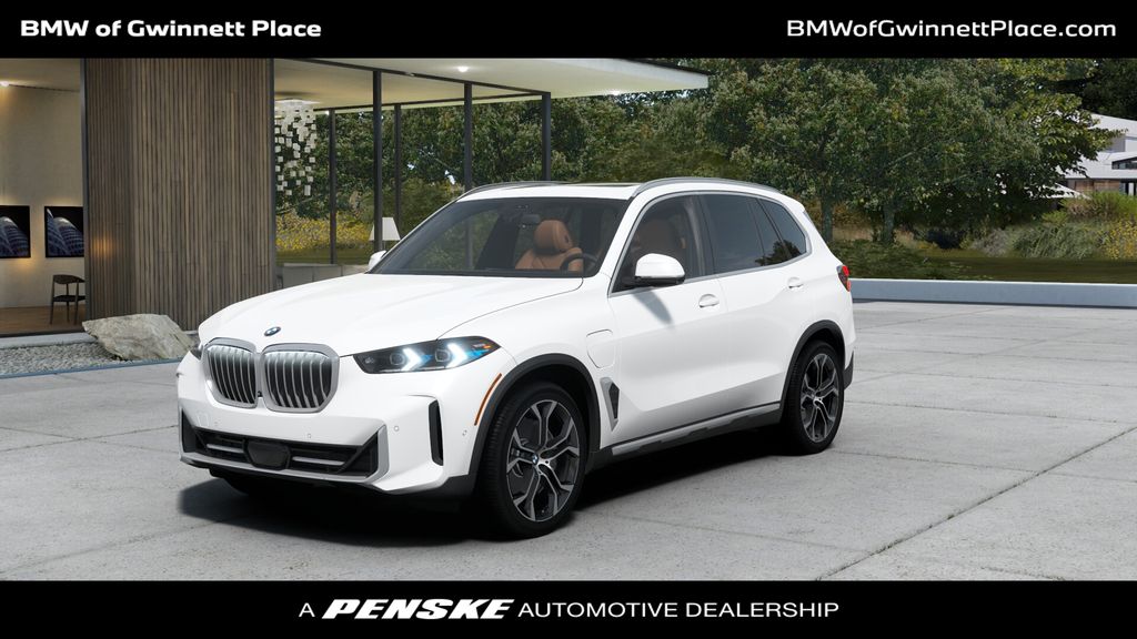 2026 BMW X5 50e's photo