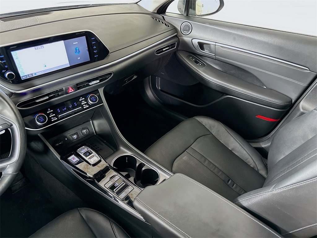 2022 Hyundai Sonata Limited photo 22