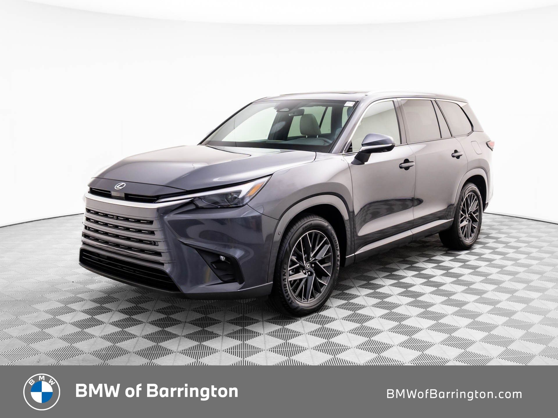 2025 Lexus TX Premium's photo