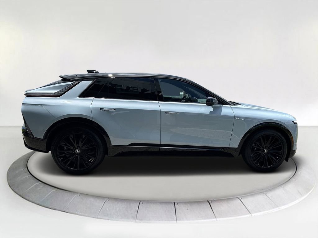2025 Cadillac Lyriq Sport photo 6