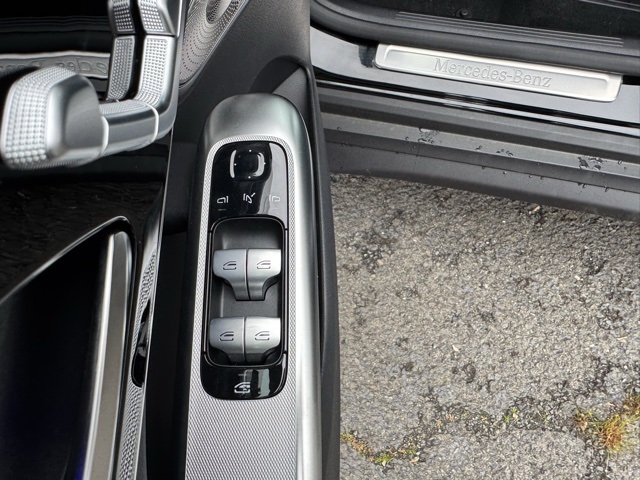 2025 Mercedes Benz GLC 300 4MATIC photo 16