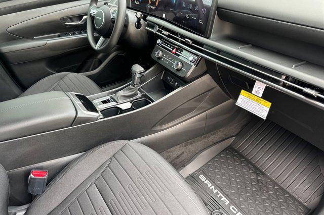 2025 Hyundai Santa Cruz SE photo 10