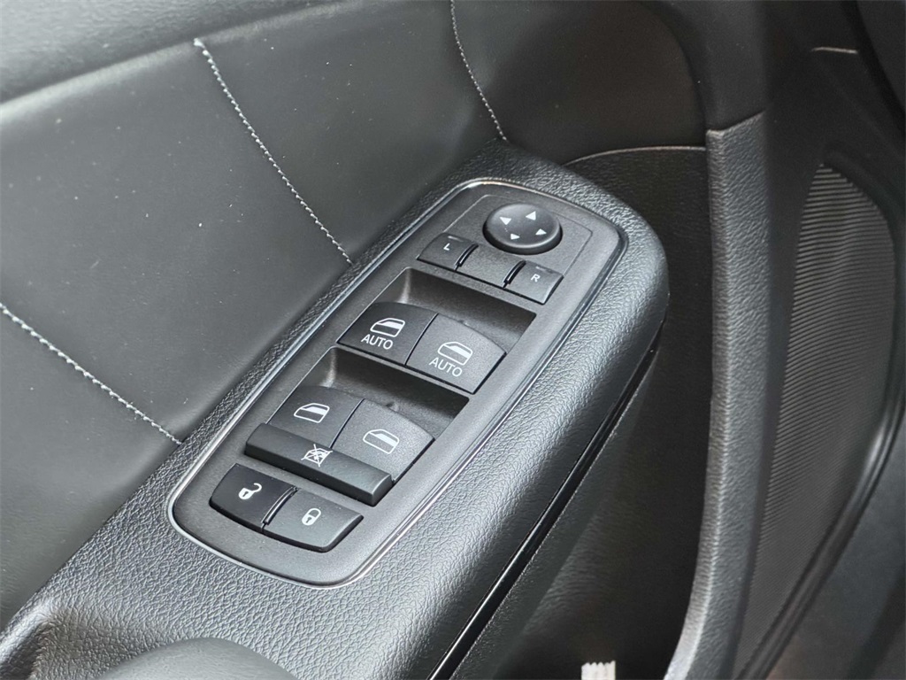 2023 Dodge Charger R/T Scat Pack photo 24