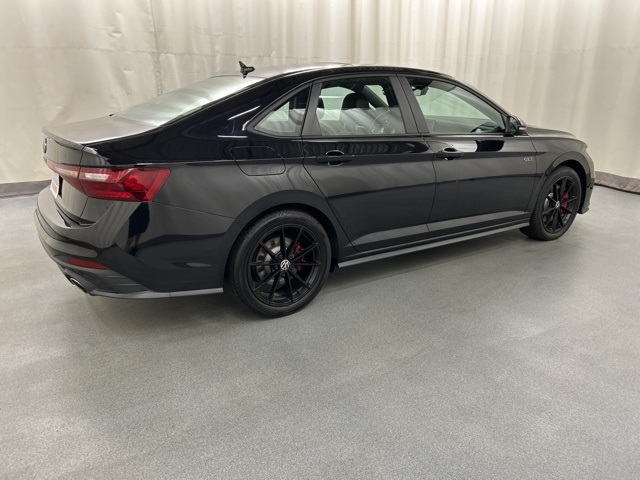 2025 Volkswagen Jetta GLI 2.0T Autobahn photo 4