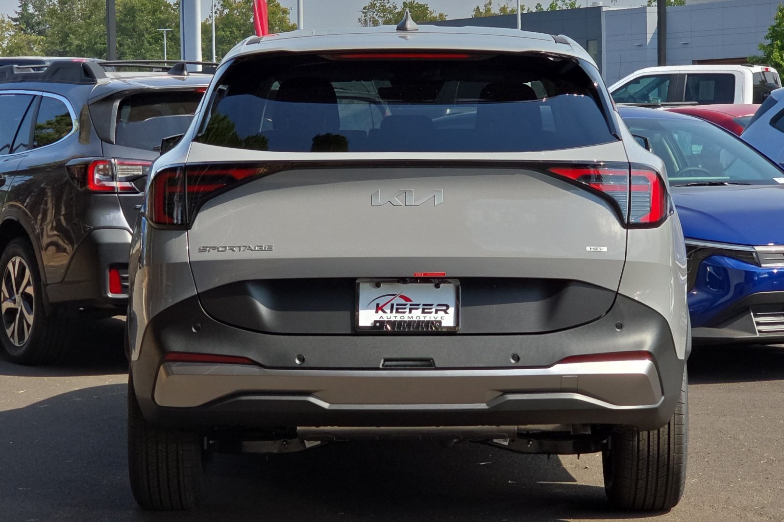 2026 Kia Sportage Hybrid S photo 4