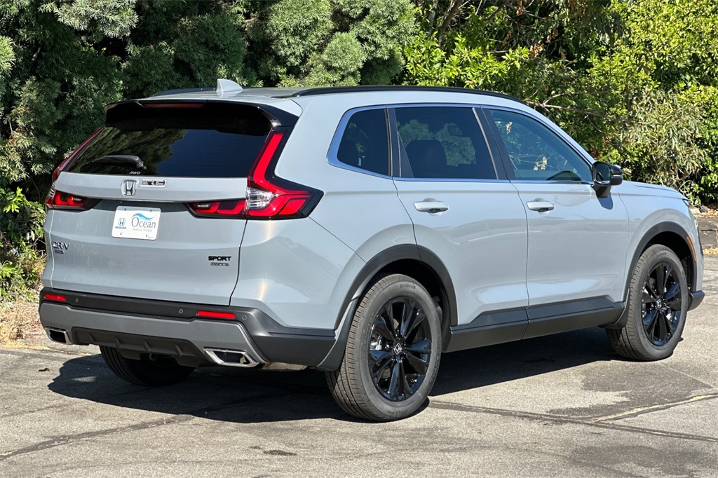 2025 Honda CR-V Hybrid Sport Touring photo 4