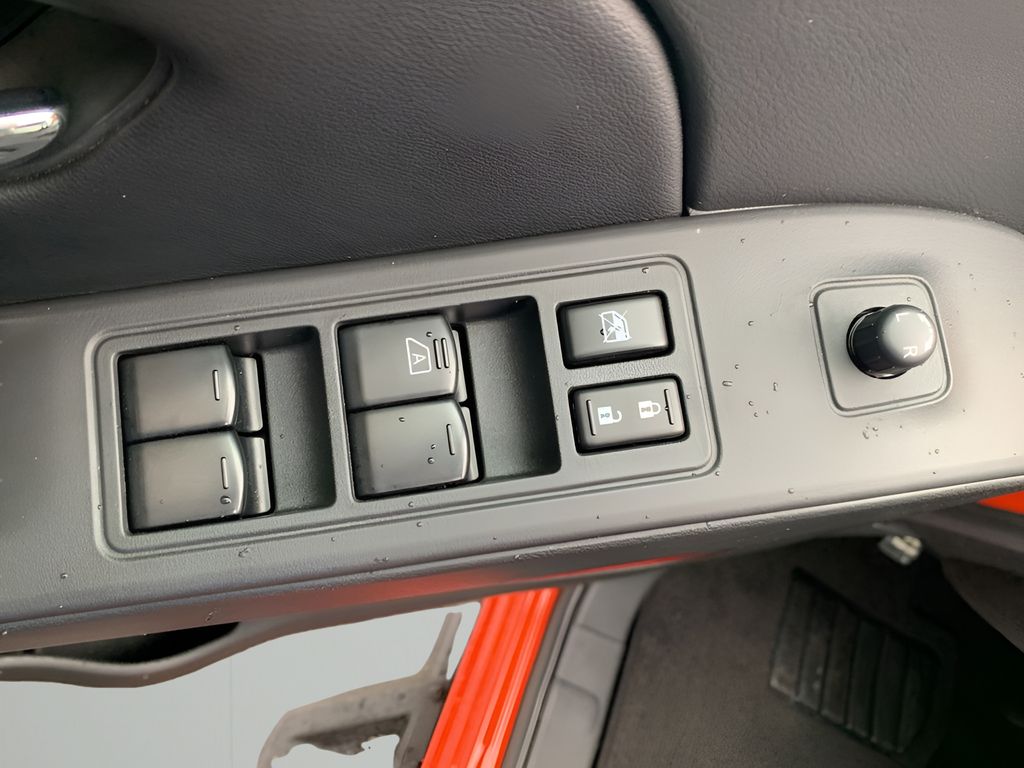 2025 Nissan Frontier PRO-4X photo 14