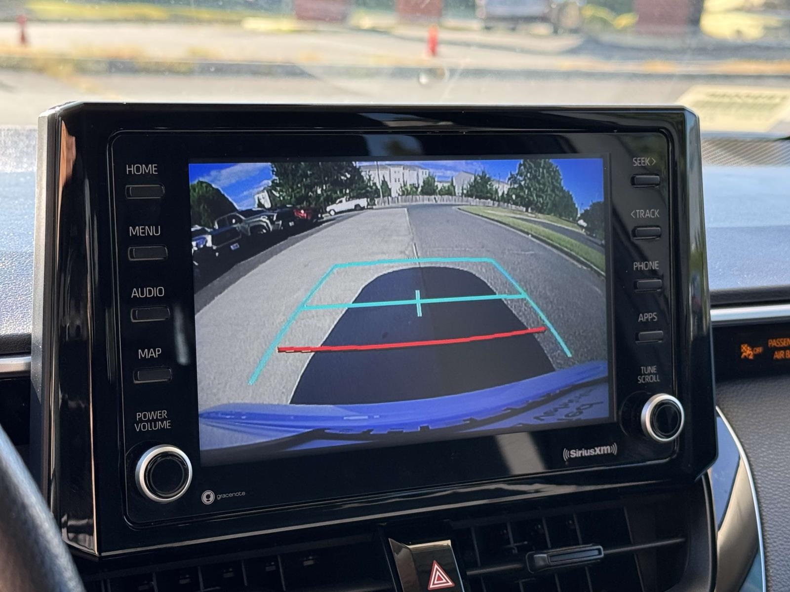 2022 Toyota Corolla LE photo 4