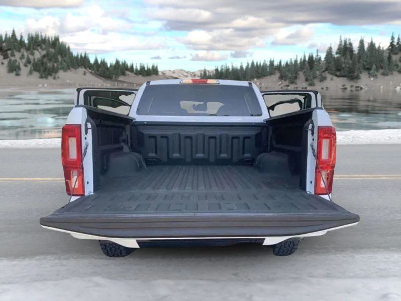 2023 Ford Ranger XLT photo 9