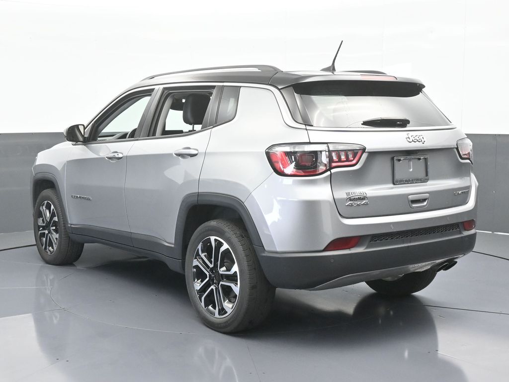 2022 Jeep Compass Limited photo 4
