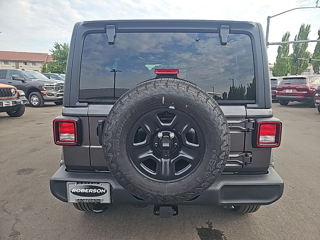 2025 Jeep Wrangler Sport photo 4