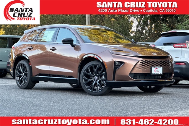 2025 Toyota Crown Signia Limited's photo