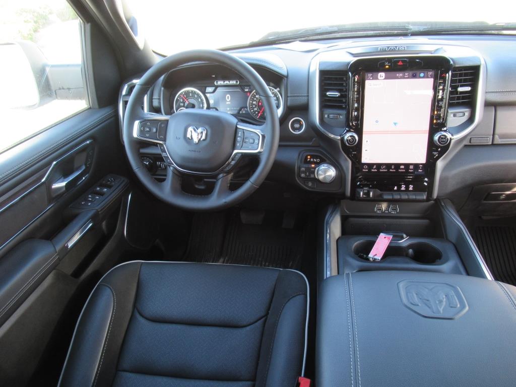 2025 Ram 1500 Laramie photo 11