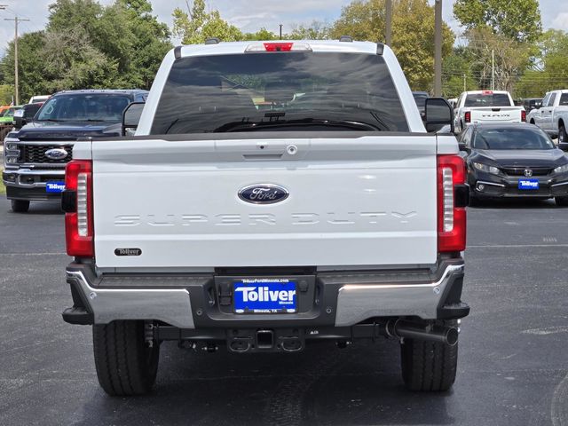 2026 Ford F-250 Lariat photo 6