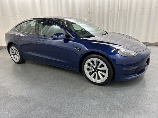 2022 Tesla Model 3 Long Range's photo