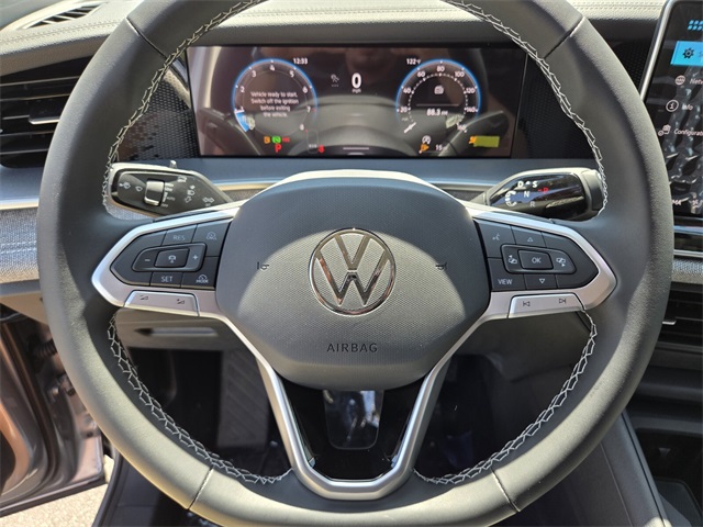2025 Volkswagen Tiguan S photo 9