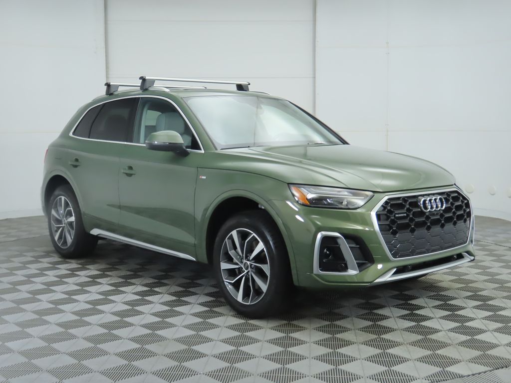 2025 Audi Q5 45 S line Premium Plus photo 3