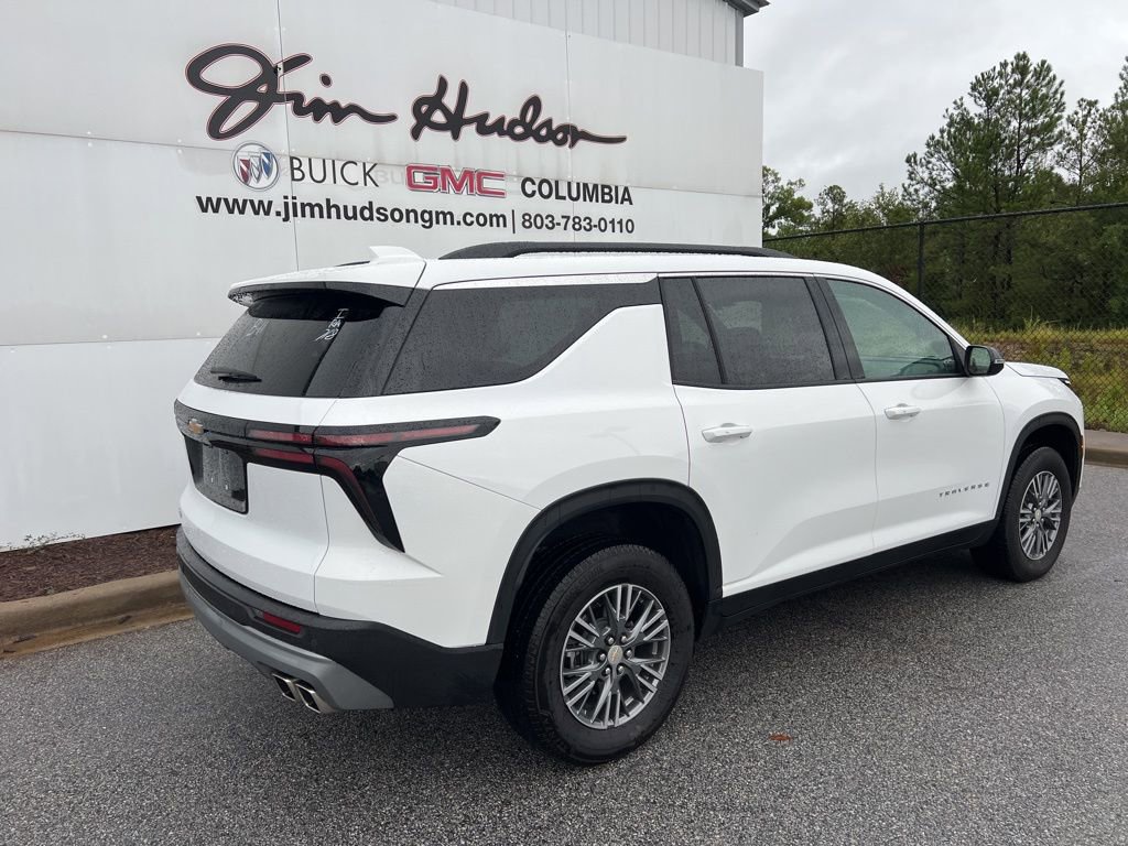 2025 Chevrolet Traverse 1LT photo 3