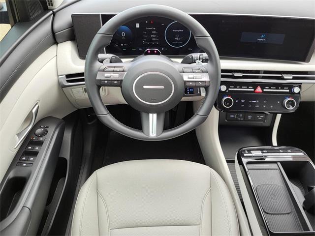2025 Hyundai Tucson Hybrid SEL Convenience photo 10
